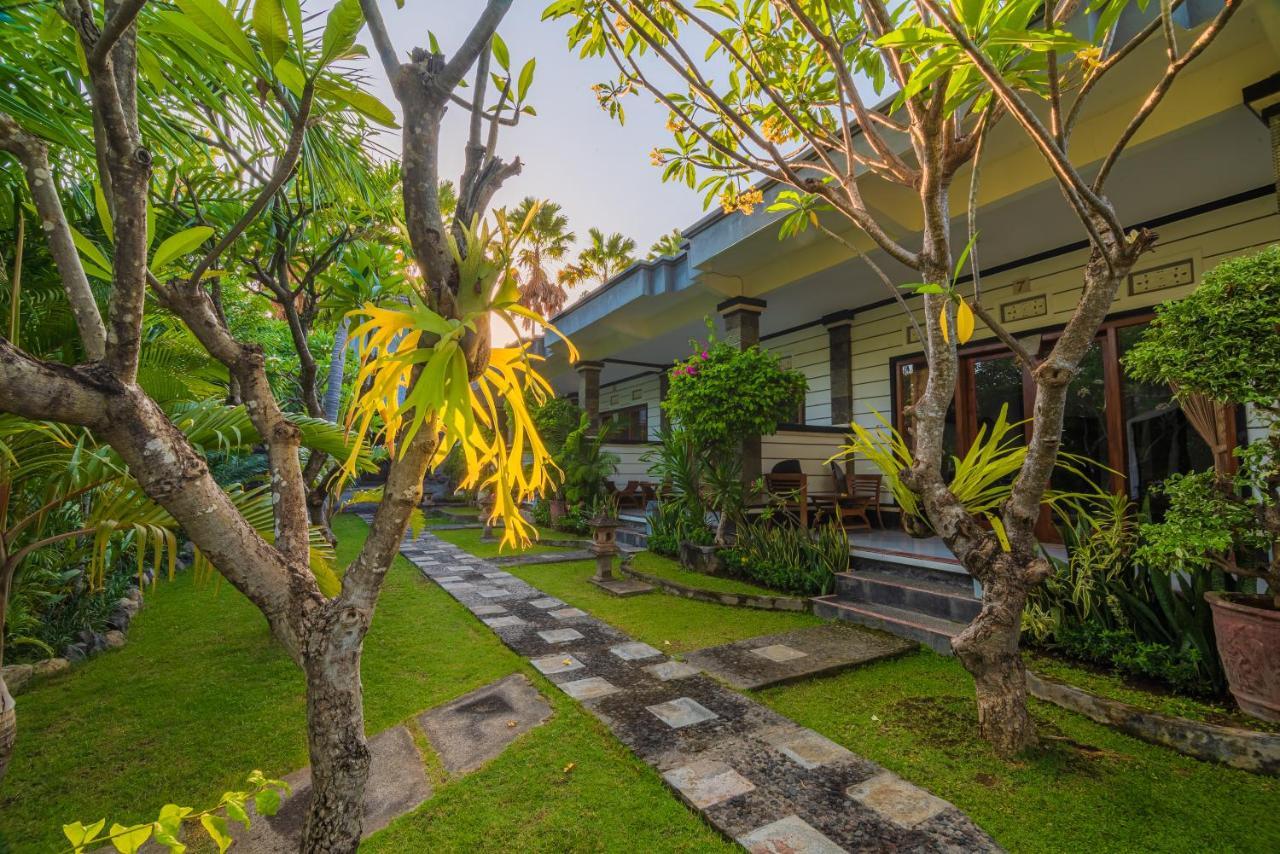 Pondok Wisata Sartaya 2 Lovina Eksteriør billede